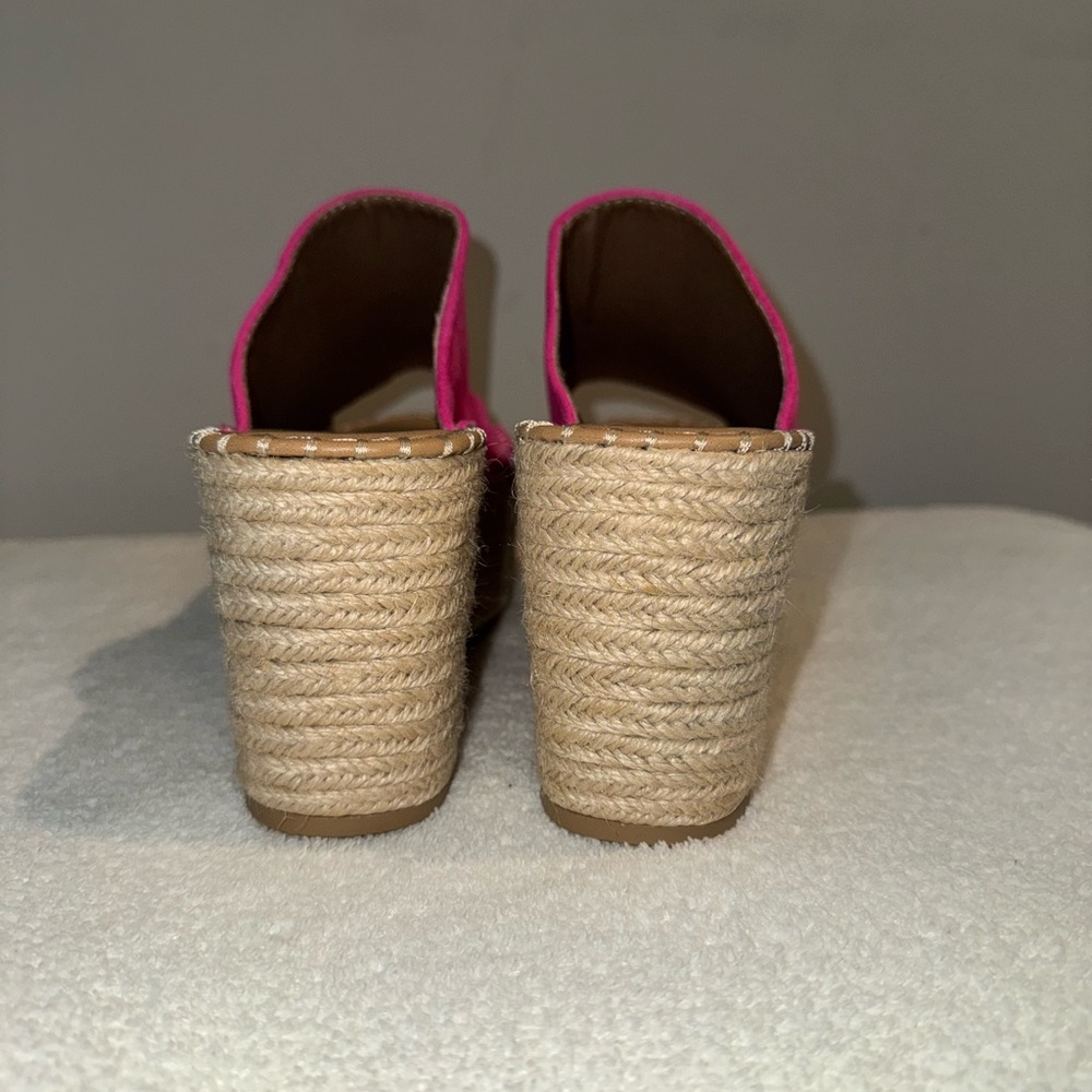 Soda Pink and Tan Espadrille Platform Sandals. Size 8.5 - Picture 3 of 5